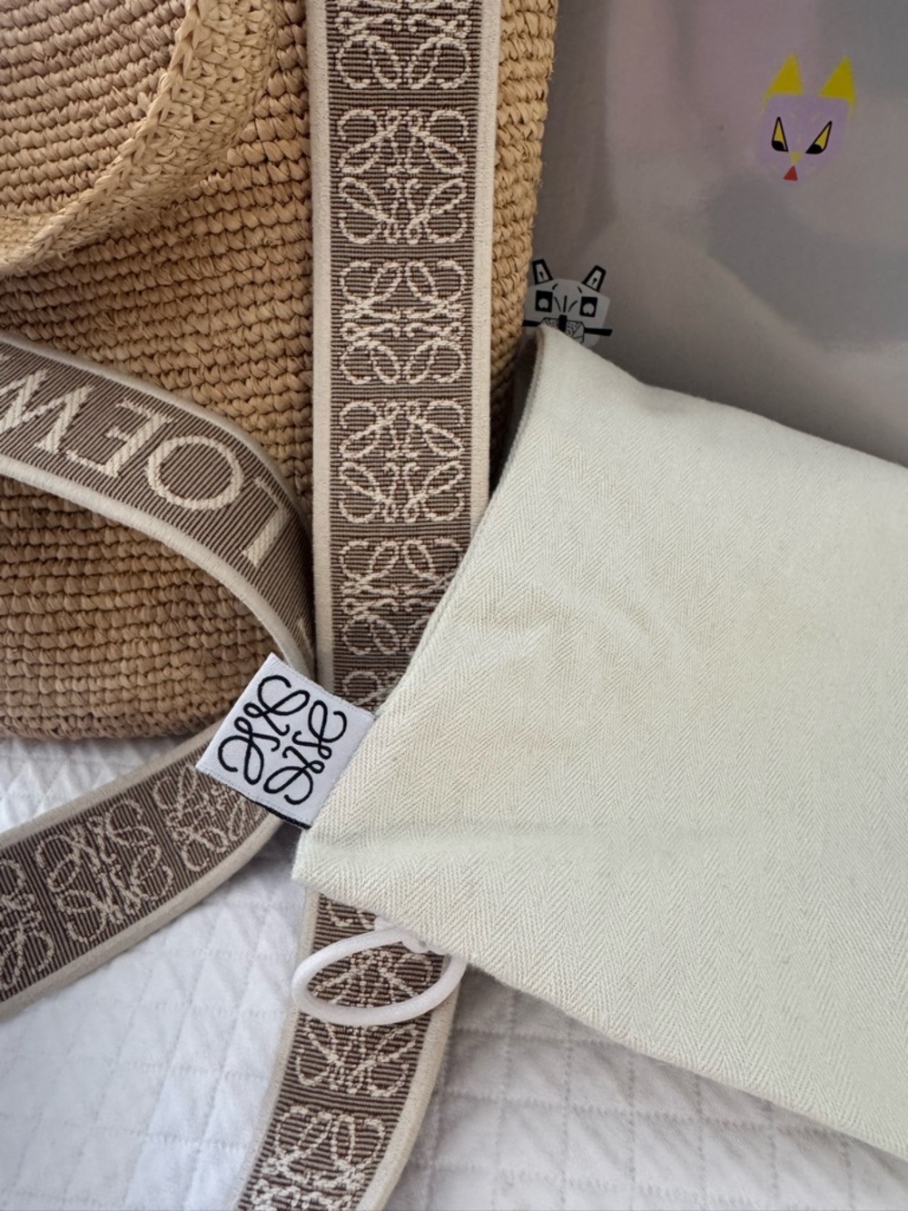 Loewe Raffia Slit Bucket Tote - Picture 9 of 11